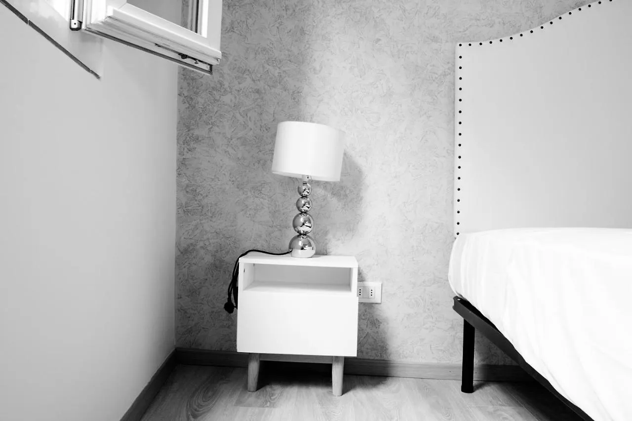 Serragli 31 Florencja Apartament
